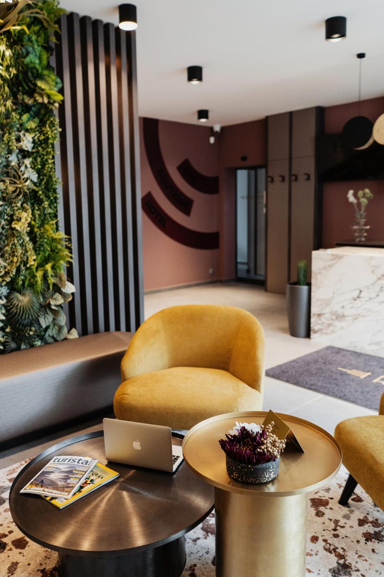 Riva Boutique Hotel Szegedin Exterior foto
